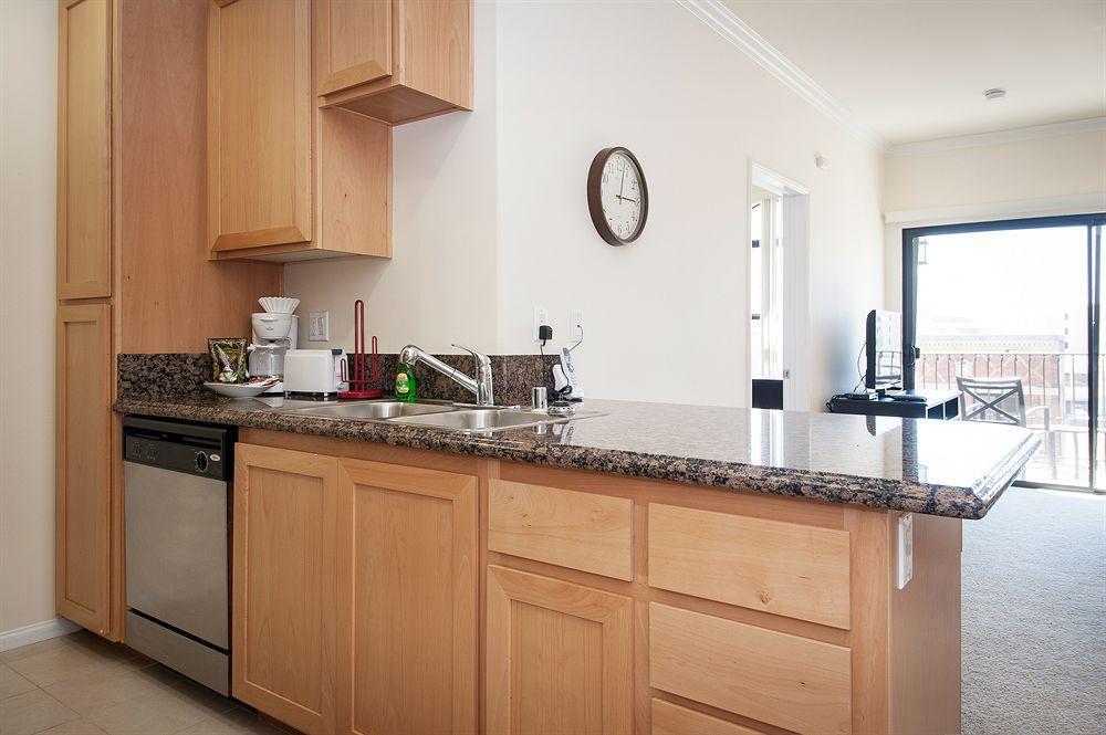 Sunshine Suites At The Piero لوس أنجلوس المظهر الخارجي الصورة